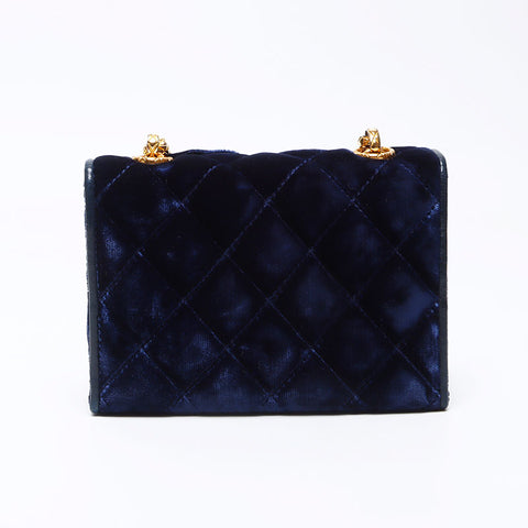 香奈儿Camellia Matelasse Velor肩带海军WS12250