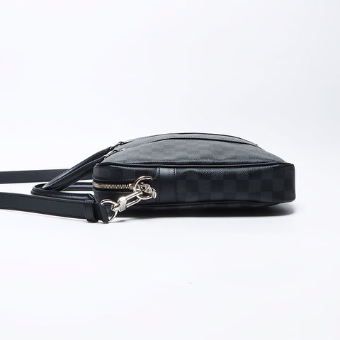 路易威顿路易·维昂（Louis Vuitton）