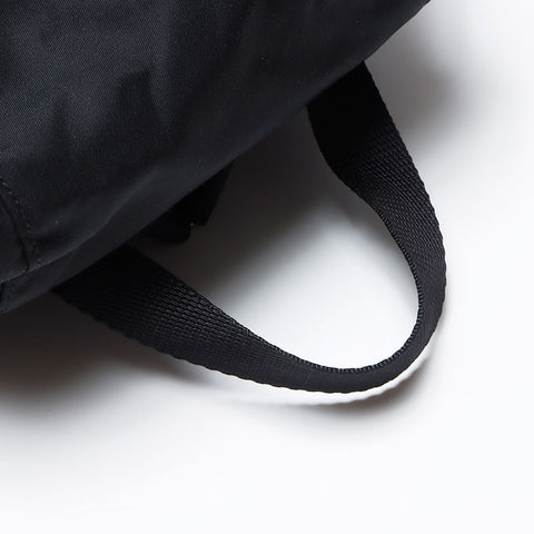 Prada Nylon Triangle徽标标签背包/Daypack黑色WS12266