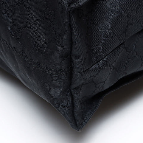 Gucci GG Sac fourre-tout en nylon suprême noir WS12340