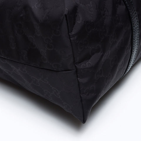 Gucci GG Sac fourre-tout en nylon suprême noir WS12341