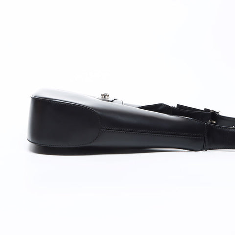 Salvatore Ferragamo Gancini Silver Fittings小牛皮革肩带黑色WS12344