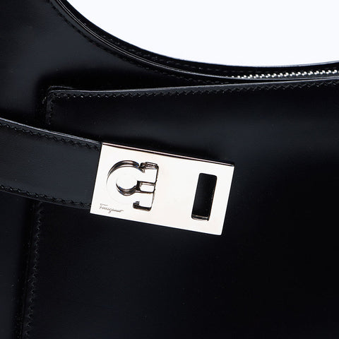 Salvatore Ferragamo Gancini Silver Riches de veau en cuir Hobo Sac à épaule noire WS12345