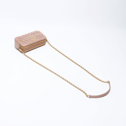 MIU MIU MIU MATERASSE LOGO SAGLE SALLE SALLE PINK WS12351