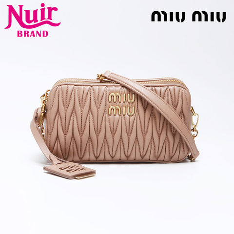 miu miu miu metrasse徽标链链肩袋粉红色WS12351