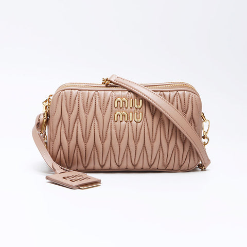 MIU MIU MIU MATERASSE LOGO SAGLE SALLE SALLE PINK WS12351