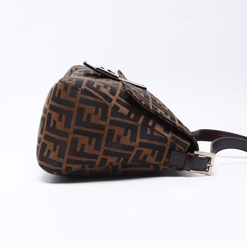 Fendi Zucca图案妈妈桶肩袋棕色WS12389
