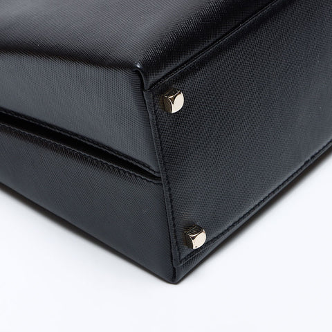 Salvatore Ferragamo Gancini à 2 voies sac à main Black WS12445