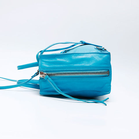 Balenciaga Leather Silver Metal Riches Papier à 2 voies Sac d'épaule bleu WS12459
