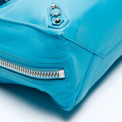 Balenciaga Leather Silver Metal Riches Papier à 2 voies Sac d'épaule bleu WS12459