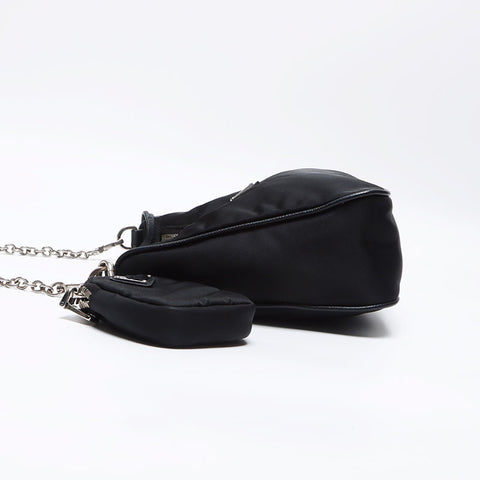 PRADA REDIDING NYLON POUCH SAGHER SAGHER BLACK WS12489