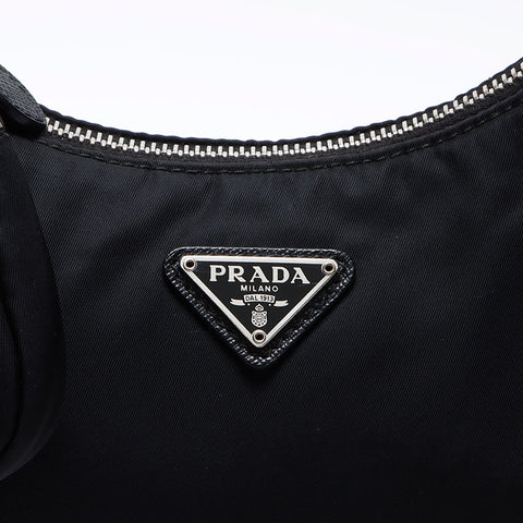 PRADA REDIDING NYLON POUCH SAGHER SAGHER BLACK WS12489