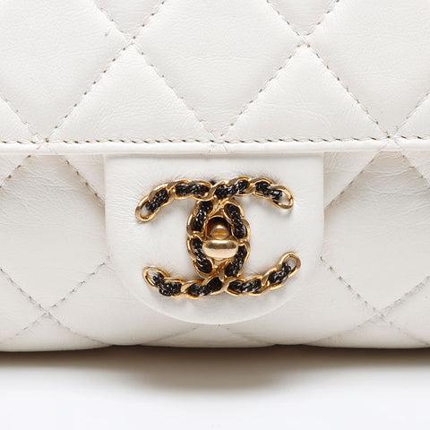 Chanel Leather Matelasse Chain Coco Mark 2020S IC Plaque d'épaule Plaque Blanc WS12543