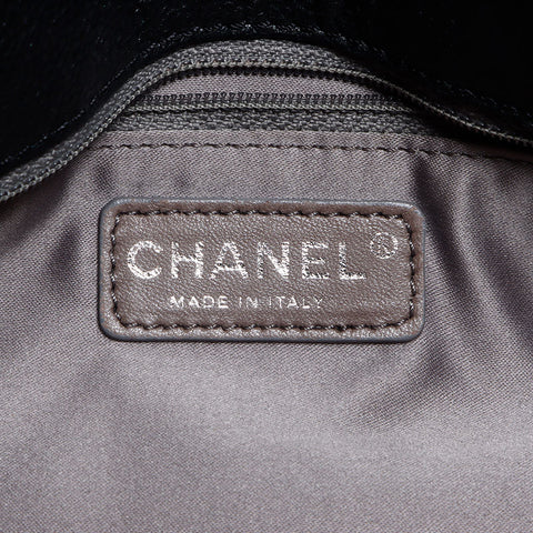 Chanel Caviar Skin Coco Mark Chain Caviar Skin 2009 Shoulder Bag Black WS12565
