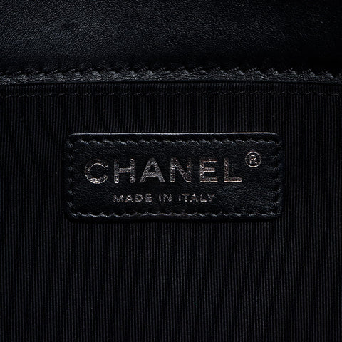 Chanel Chanel Boy Chanel Patent Leather No. 18银五金肩袋黑色WS12572