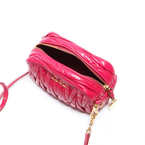 Miu Miu Vitello Shine Leather Matelasse Shoulder Bag pink WS12602