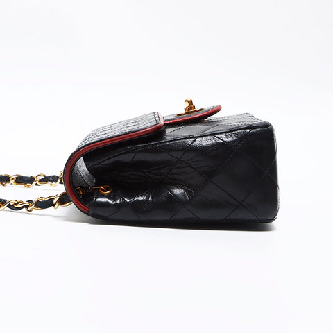 Chanel CHANEL No. 1 Lambskin Chain Minimatelasse Shoulder Bag Black WS12609