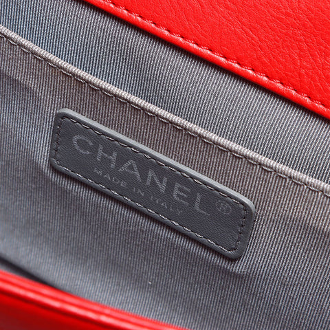 シャネル CHANEL ボーイ ガンメタリック 18番台 2013-2014 M ショルダーバッグ レッド WS12611