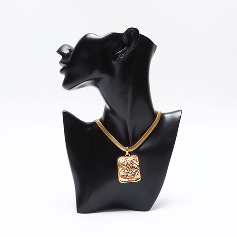 YVES SAINT LAURENT YSL logo plate Necklace gold WS12654