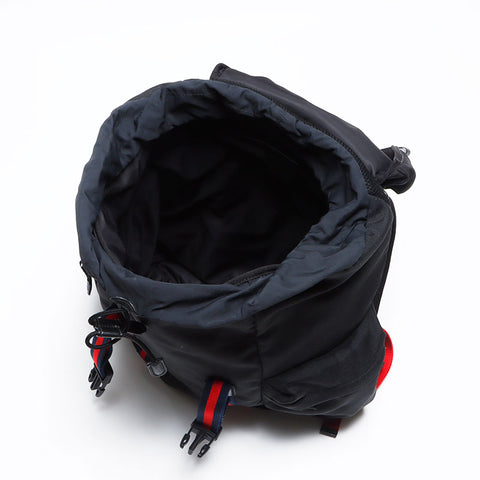 Gucci webline techno toile rayure grande capacité sac à dos / sac à dos noir ws12673