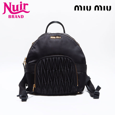 Miu Miu Tessuto Nylon Materasse Rucksack/Daypack Black WS12685