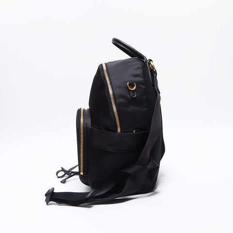 Miu Miu Tessuto Nylon Matelasse Backpack Â· Daypack black WS12685