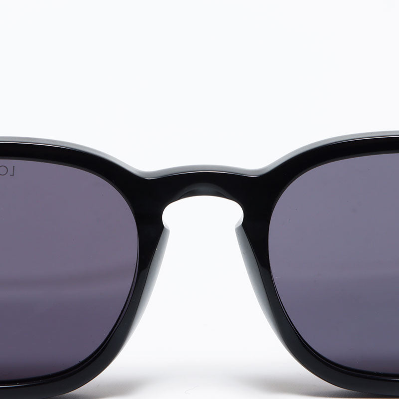 i*4様 Louis Vuitton ブラック サングラス Louis Vuitton Signature Square Sunglasses Black WS12698