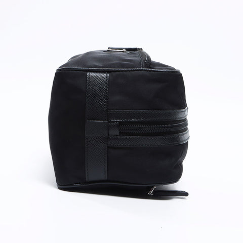 プラダ PRADA 三角ロゴ ナイロン ポーチ ブラック WS12708
