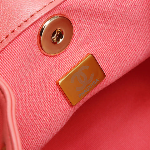CHANEL Matelasse Lambskin Mini Chain Backpack Â· Daypack pink WS12771