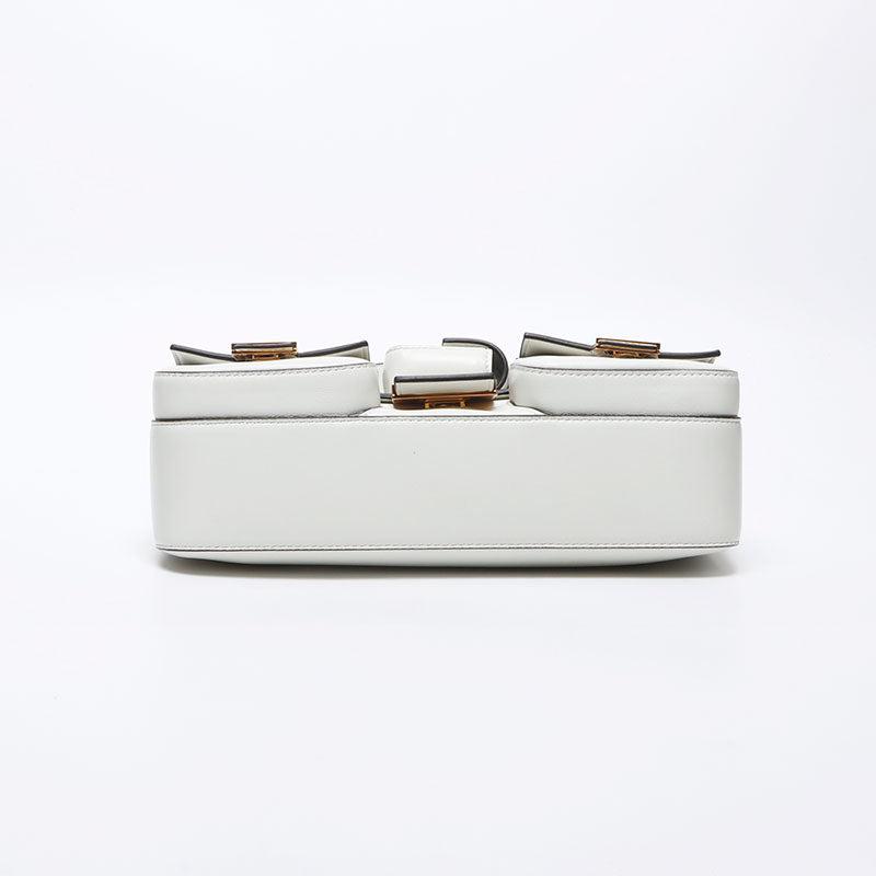 フェンディ FENDI マルチポケット レザー バケット ショルダーバッグ