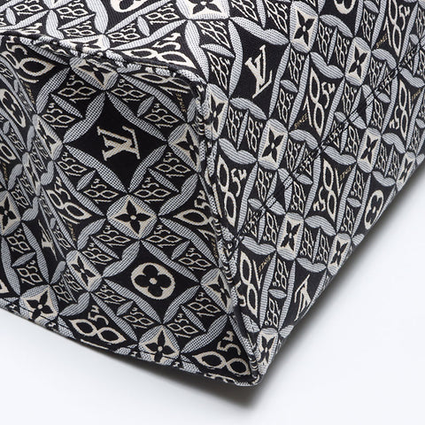 LOUIS VUITTON 2020 M57207 Jacquard Monogram On the Go GM 1854 Tote Bag black WS12879