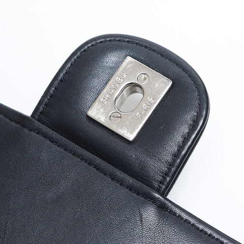 CHANEL 22 V Stitch Chain Backpack Â· Daypack black WS12896