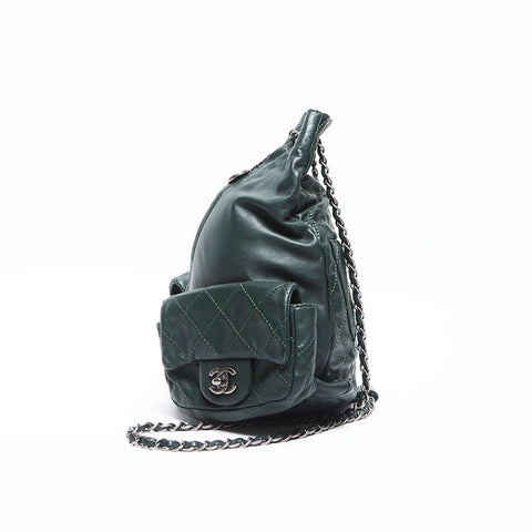 CHANEL No. 17 2013 Lambskin COCO Mark Chain Backpack Â· Daypack green WS12911