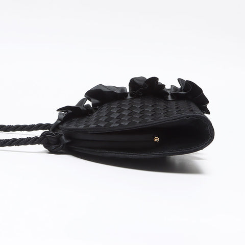 BOTTEGAVENETA INTRECCIATO 荷叶边斜挎包 黑色 WS13028
