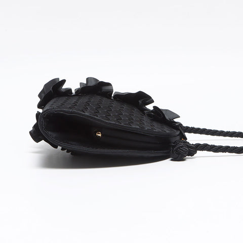 BOTTEGAVENETA INTRECCIATO 荷叶边斜挎包 黑色 WS13028