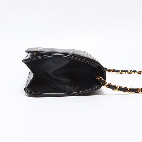 シャネル CHANEL フルフラップ チェーン ラムスキン プッシュロック 5番台 1999-2000年 ショルダーバッグ ブラック WS13039