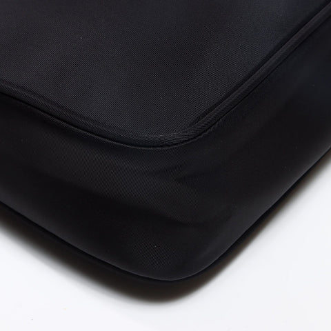 プラダ PRADA ナイロン Re-Edition 2000 ホーボーバッグ ハンドバッグ ブラック WS13050