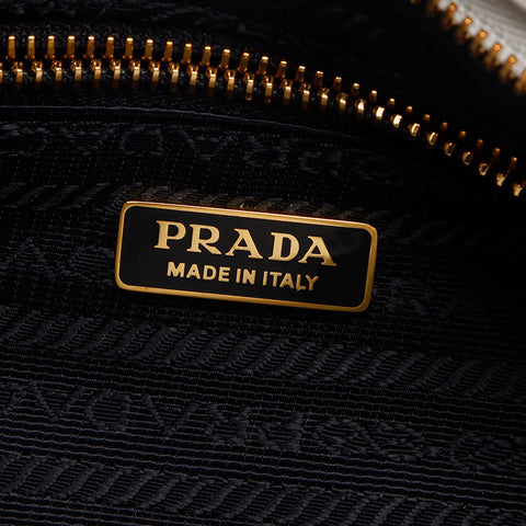 プラダ PRADA レザー ロゴ　ソフトルックスレザー ショルダーバッグ ホワイト WS13088