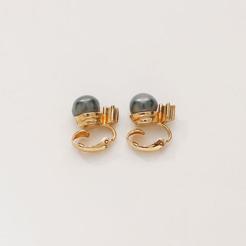 Christian Dior Pearl rhinestone Earring gold WS13119