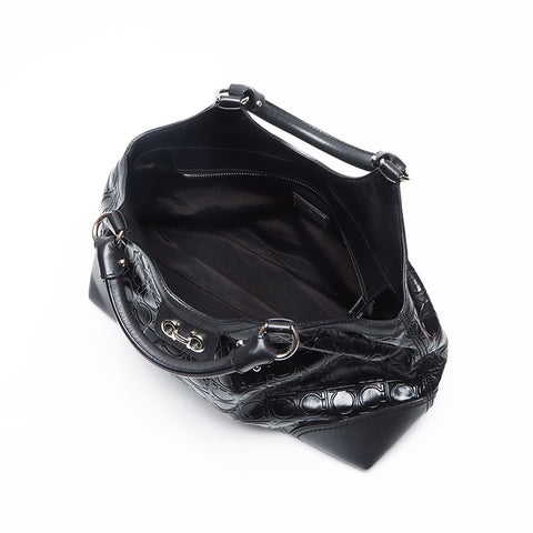 サルヴァトーレフェラガモ Salvatore Ferragamo ガンチーニ エンボス加工 シルバー金具 ハンドバッグ ブラック WS13122