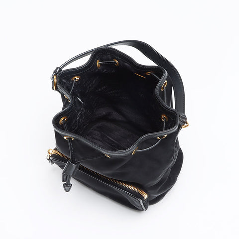 プラダ PRADA ナイロン ロゴ 2way 巾着  ヴェラ  ショルダーバッグ ブラック WS13134