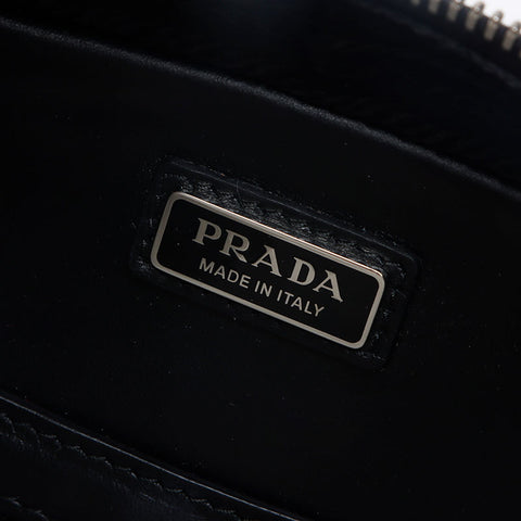 プラダ PRADA サフィアーノ トライアングルロゴ ショルダーバッグ ブラック WS13147