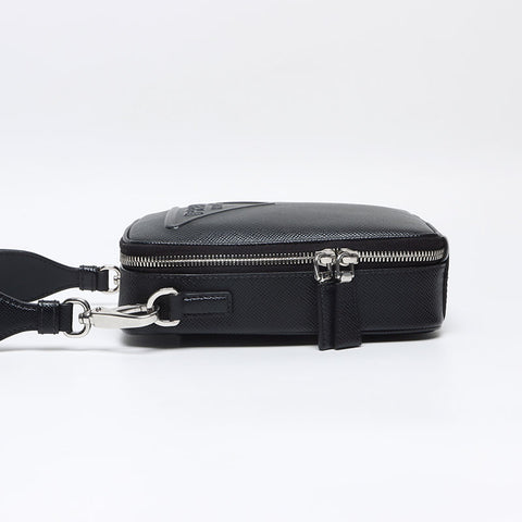 プラダ PRADA サフィアーノ トライアングルロゴ ショルダーバッグ ブラック WS13147