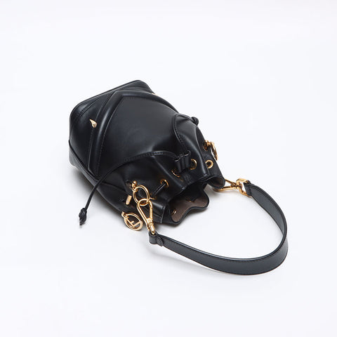 フェンディ FENDI モントレゾール ミニ レザー ショルダーバッグ ブラック WS13162