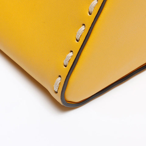 フェンディ FENDI トライアングル セレリア ショルダーバッグ イエロー WS13163