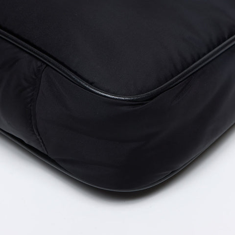 YVES SAINT LAURENT 尼龙 Le 5 7 单肩包黑色 WS13188