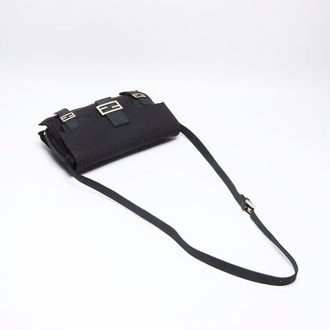 フェンディ FENDI ズッキーノ ロゴ ショルダーバッグ ブラック WS13217