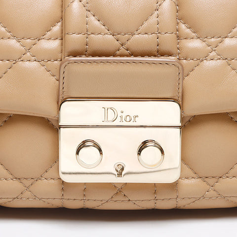 Christian Dior Cannage New Rock Semi-Shoulder M98020SSQ Shoulder Bag beige WS13219