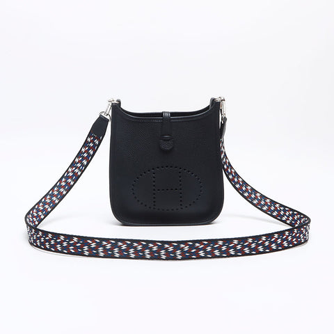 HERMES Evelyn TPM Y stamp Togo Amazon Shoulder Bag black WS13300