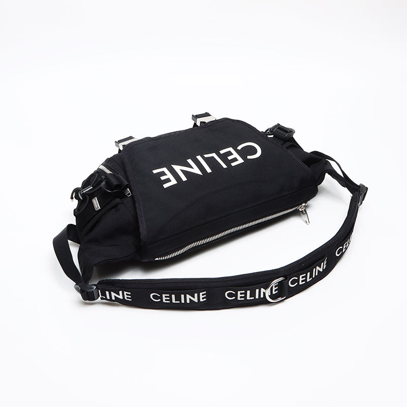 セリーヌ CELINE ミディアムトレッキング ナイロン メッセンジャー